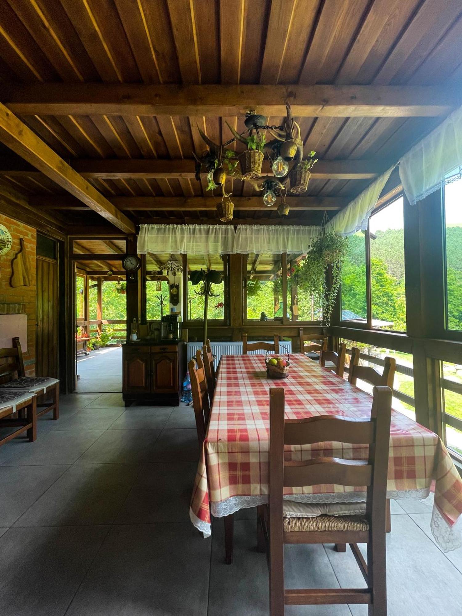 Вилла Cabana La Domnu' De Pe Vale Аюд Экстерьер фото